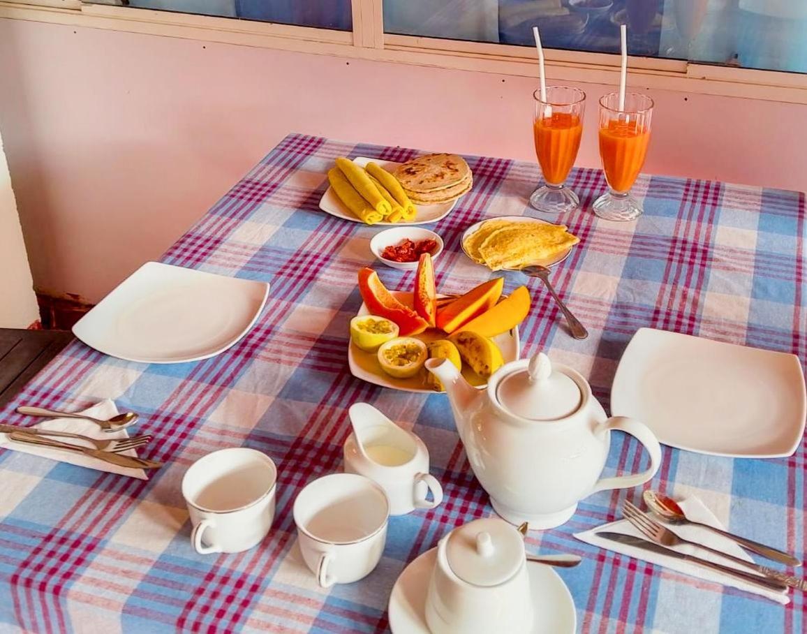 Thusara Guesthouse Mirissa Eksteriør billede